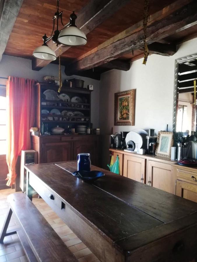 Maison Spacieuse A St Constant Fournoules Avec Jardin Saint-Constant Ngoại thất bức ảnh